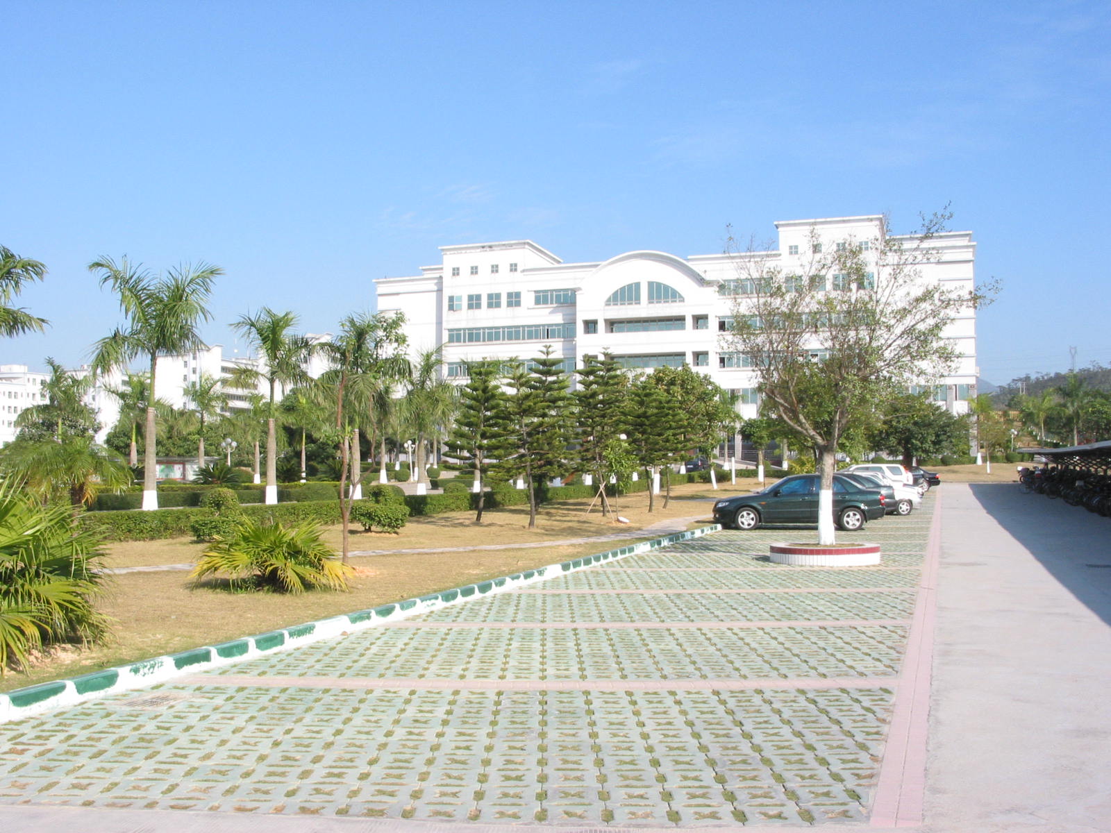 橫崗中學